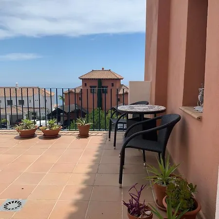 Paraiso Apartment *